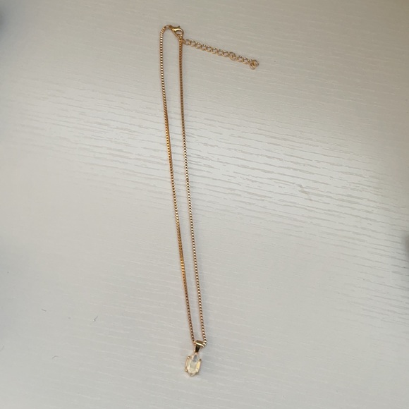 Vintage style hexagon opalite gem crystal necklace - Picture 6 of 6